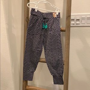 Brand New Cotton On Girls Pants Size 5.